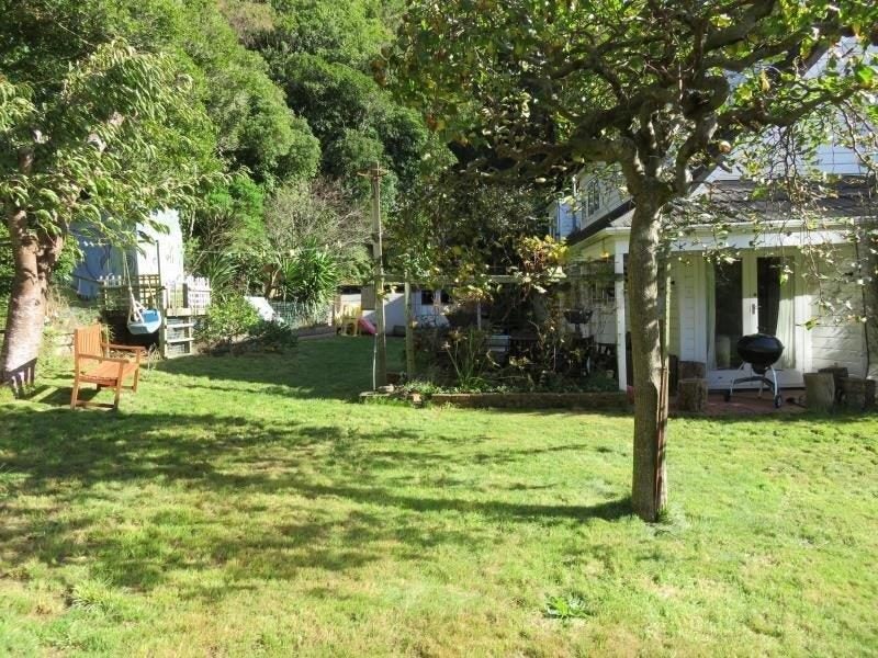 1 Churton Drive, Churton Park, Wellington - Carousel 19