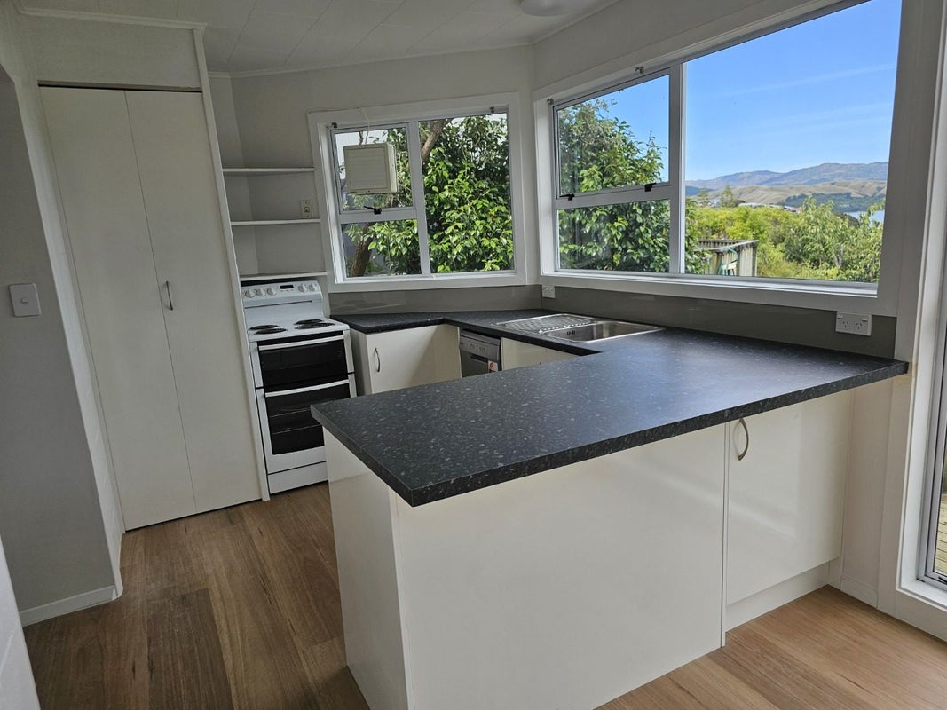 54 Mana View Road, Paremata, Porirua - Carousel 1