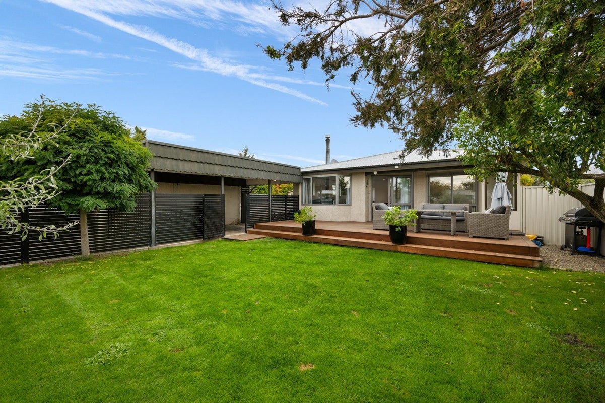 18 Ashworth Street, Alexandra, Alexandra - Carousel 1