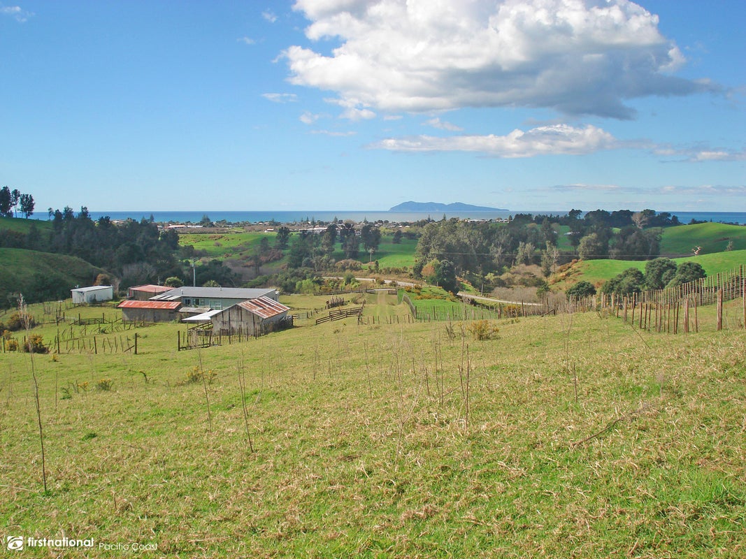 62 Fergus Road, Waihi Beach, Waihi - Carousel 1