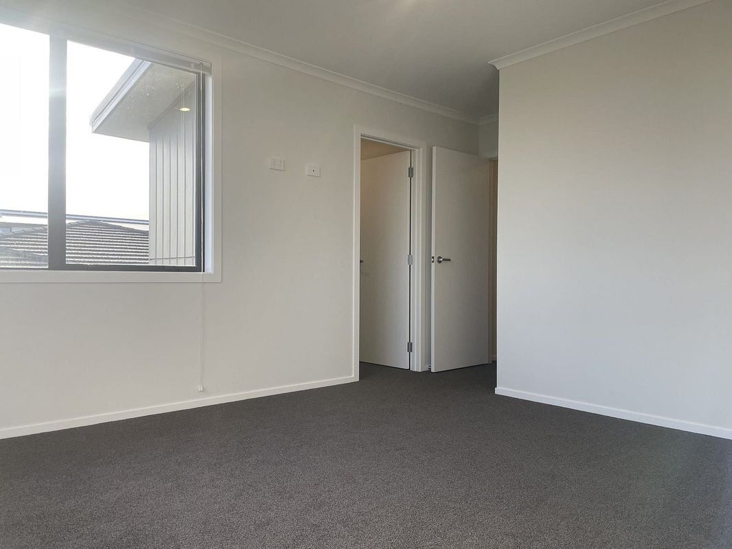 2/333 Horsham Downs Road, Rototuna North, Hamilton - Carousel 13