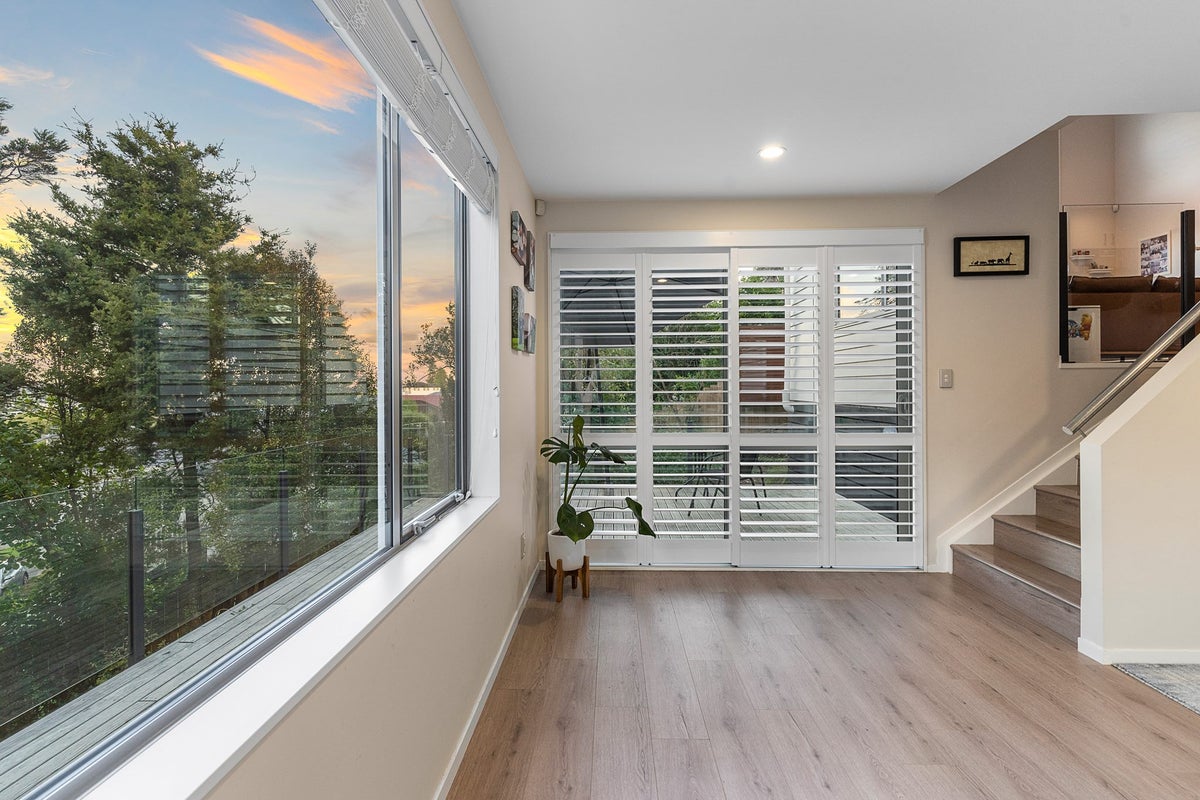 118C Coronation Road, Hillcrest, Auckland - Carousel 2