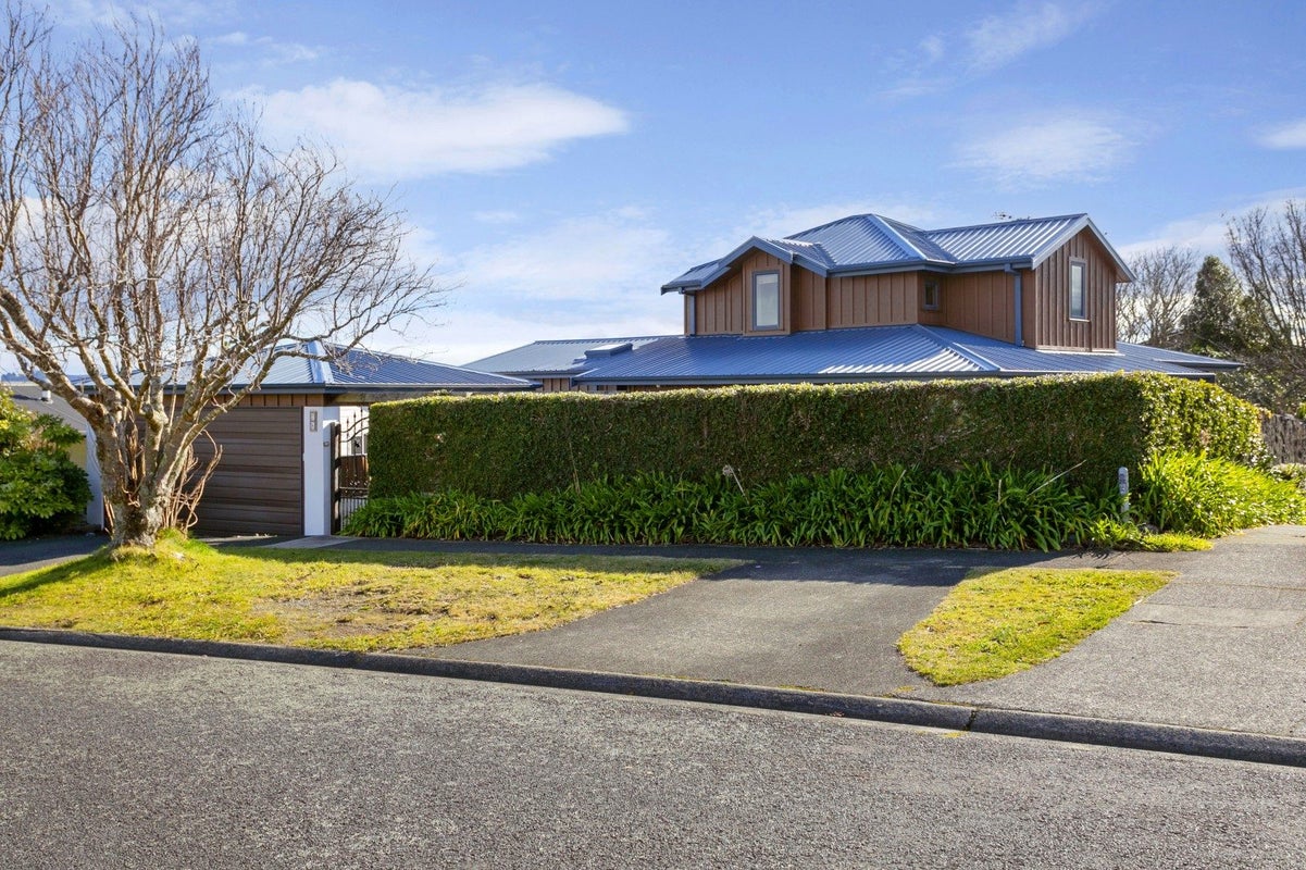 26 Birch Street, Hilltop, Taupo - Carousel 27