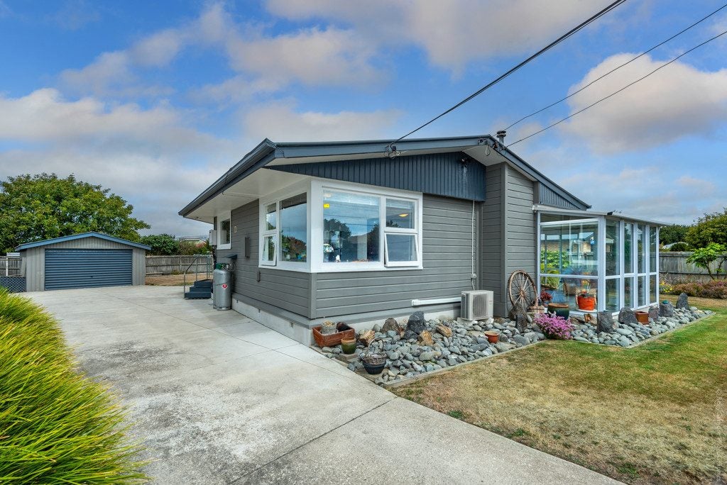 10 Lenton Street, Aranui, Christchurch - Carousel 2