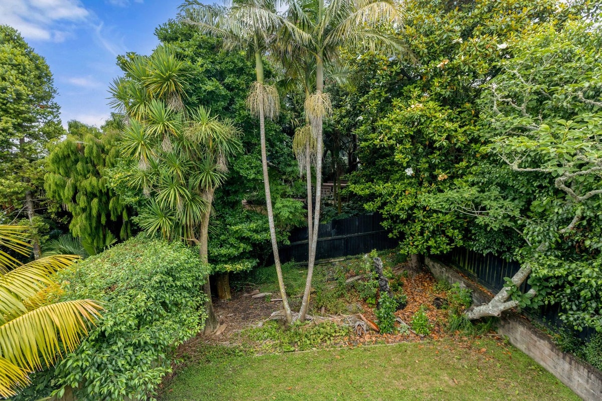 23 Lawrence Street, Herne Bay, Auckland - Carousel 21