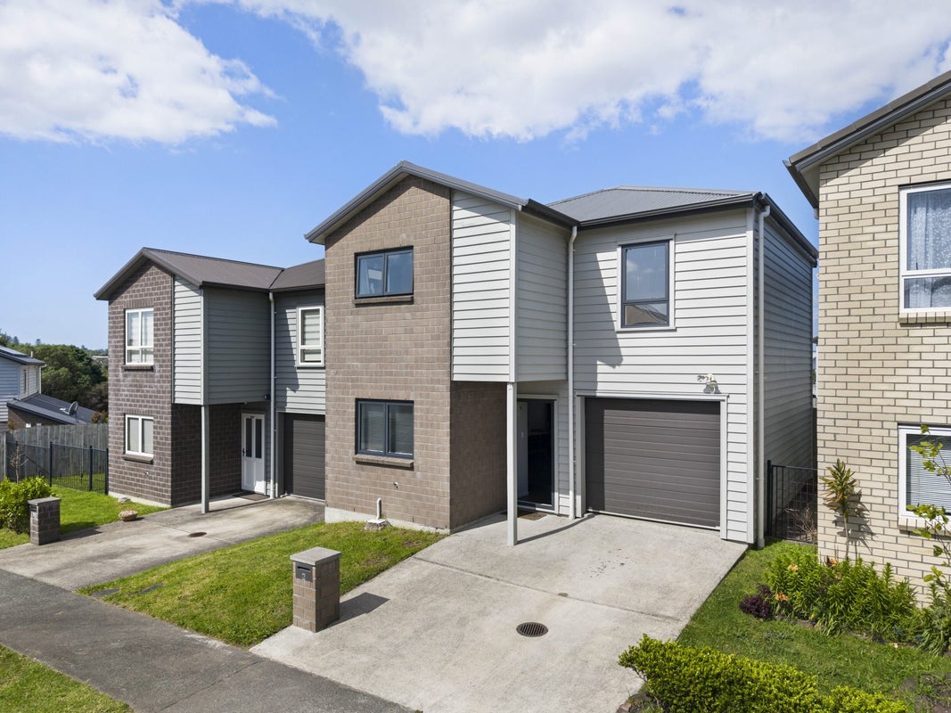 6 Awhenga Place, Weymouth, Auckland - Carousel 2
