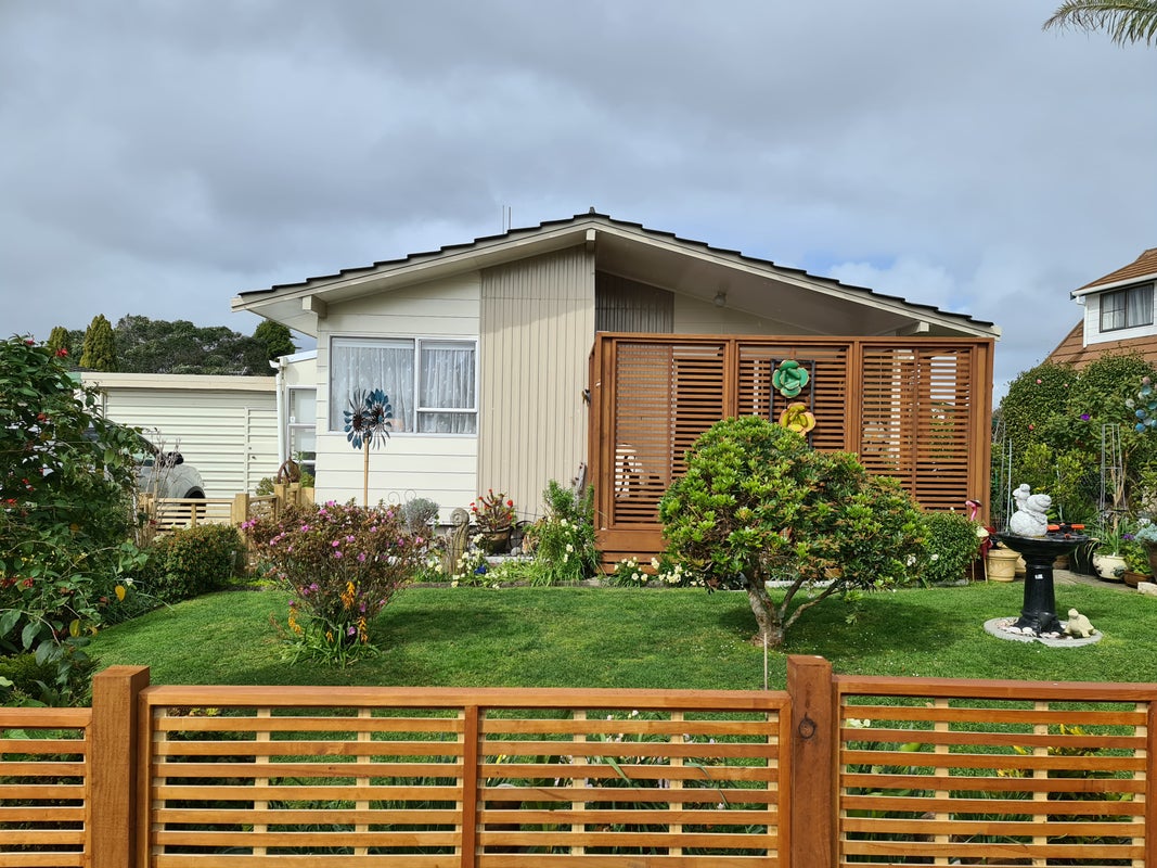 1 Coleridge Place, Tikipunga, Whangarei - Carousel 2