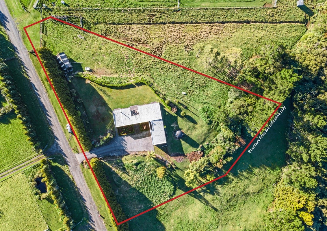 1089 Plymouth Road, Koru, New Plymouth - Carousel 34