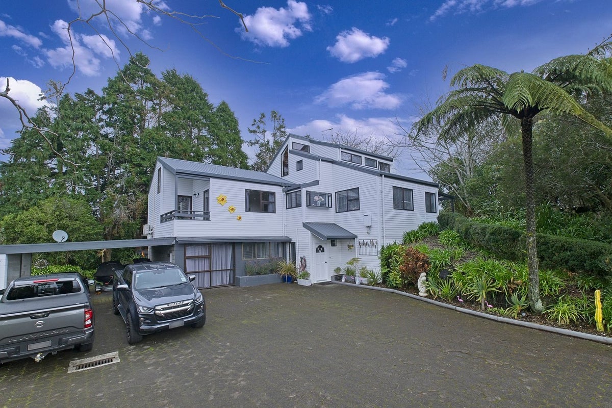 63A Arundel Crescent, Westown, New Plymouth - Carousel 1
