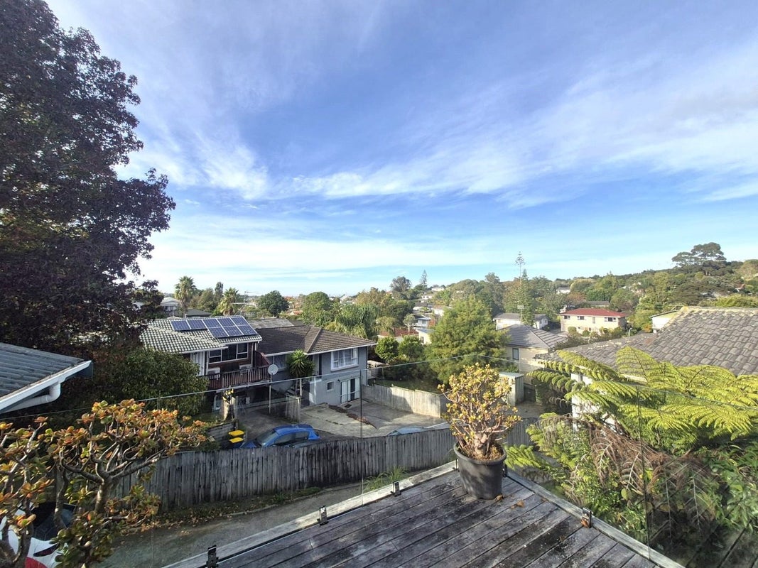 67A Salamanca Road, Sunnynook, Auckland - Carousel 12