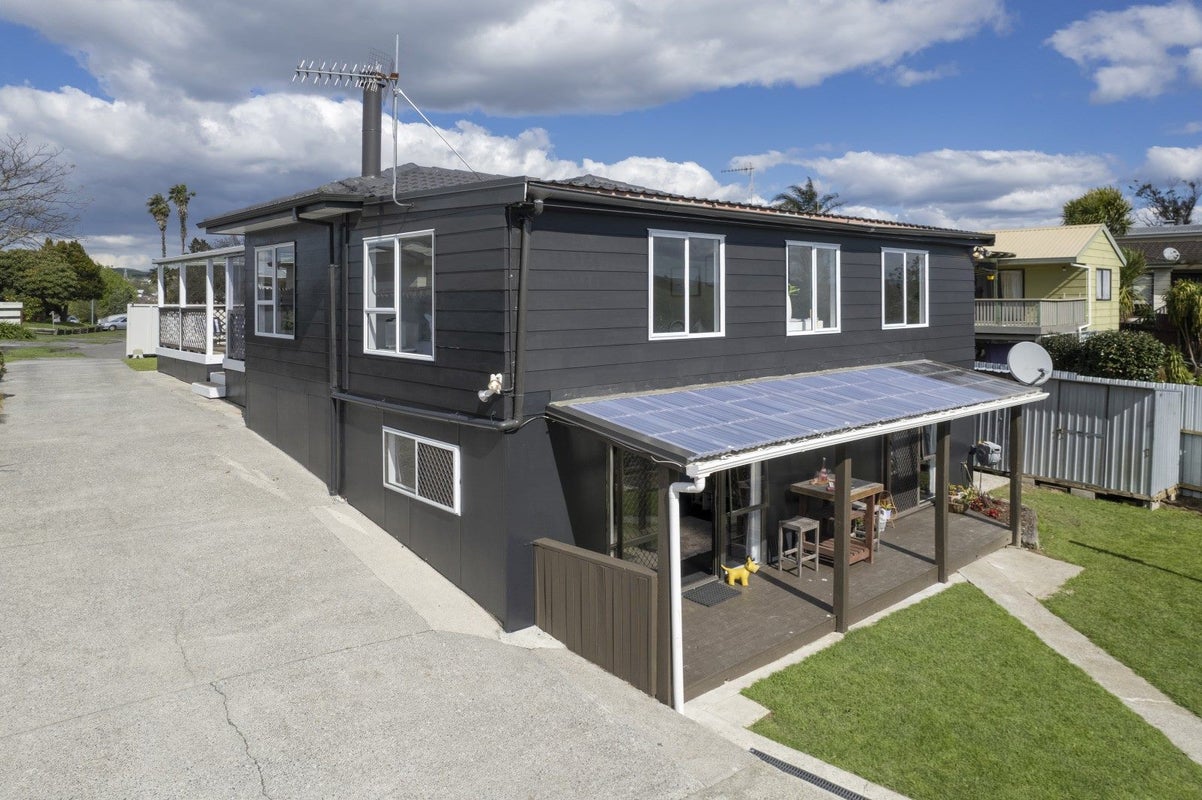 51 Lagoon Place, Poike, Tauranga - Carousel 1