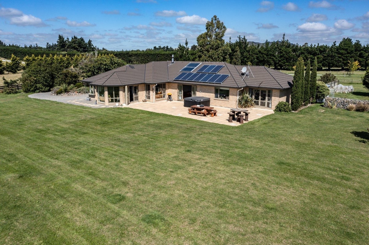 69 Browns Rock Road, Burnt Hill, Oxford - Carousel 1