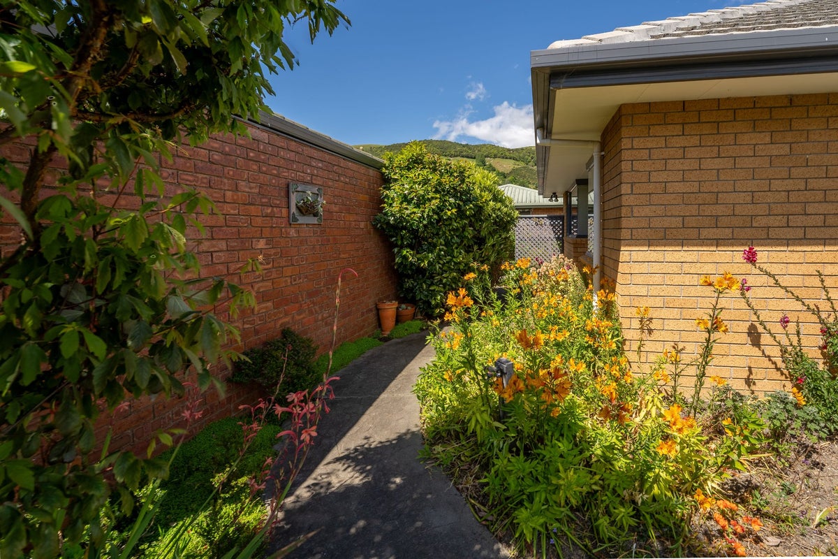 27 Tasman Street, The Wood, Nelson - Carousel 1
