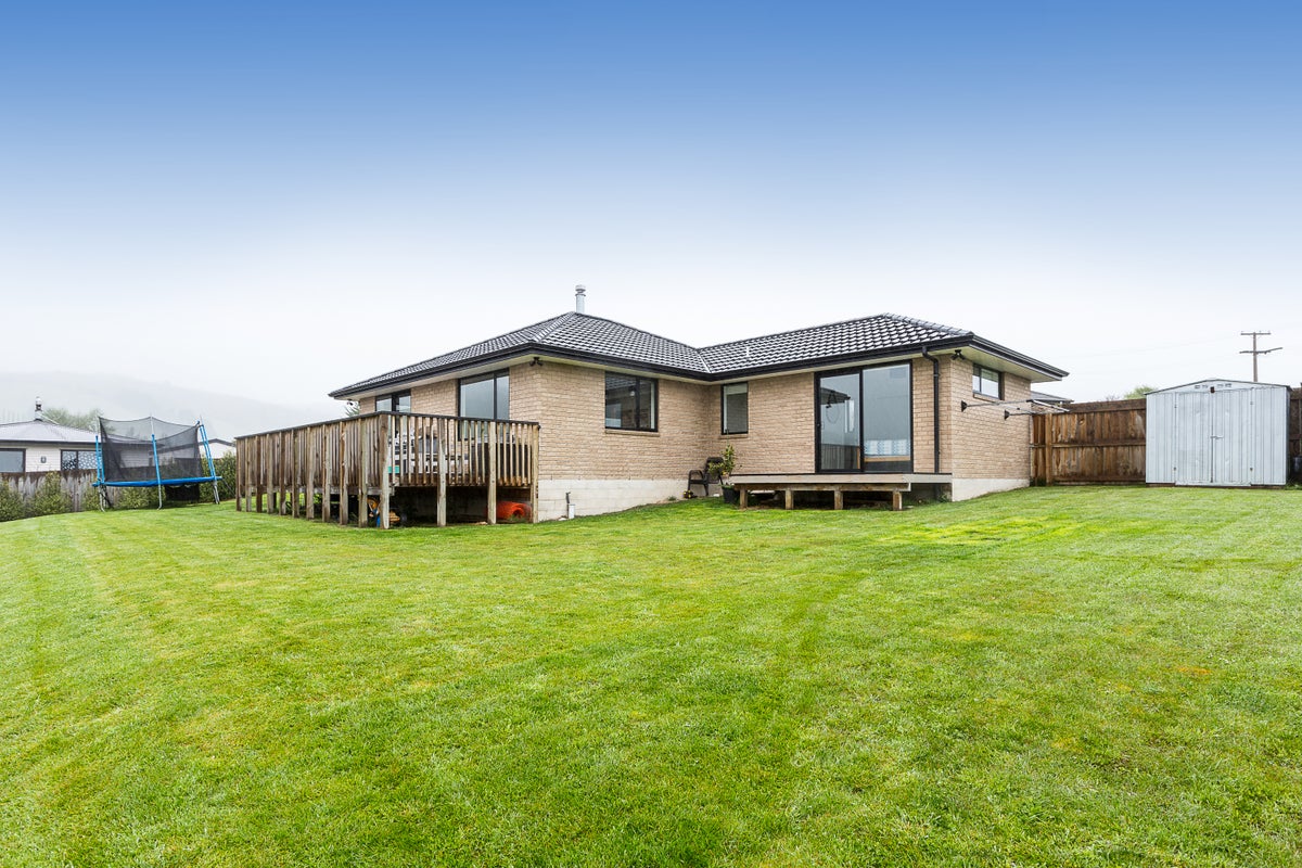 50 Titri Road, Waihola - Carousel 1