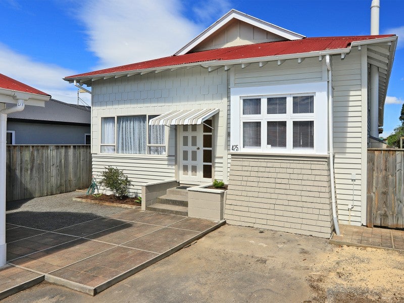 425 Collinge Road, Mayfair, Hastings - Carousel 14