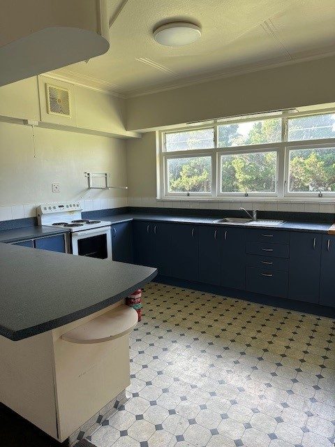 9 Hillcrest Road, Raumati South, Paraparaumu - Carousel 2