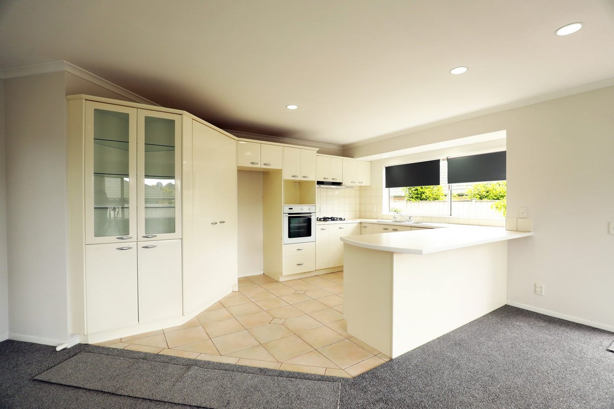 29 Heyington Way, East Tamaki Heights, Auckland - Carousel 16