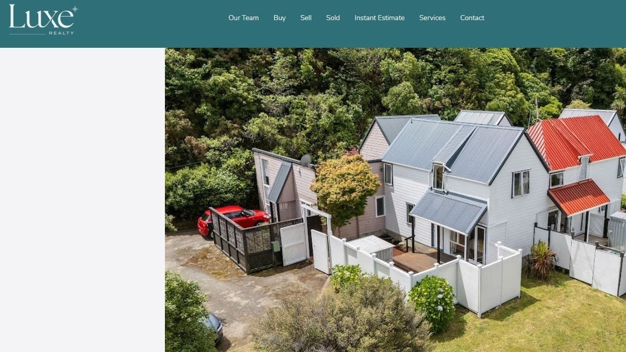 115 Sunshine Avenue, Karori, Wellington - Carousel 1