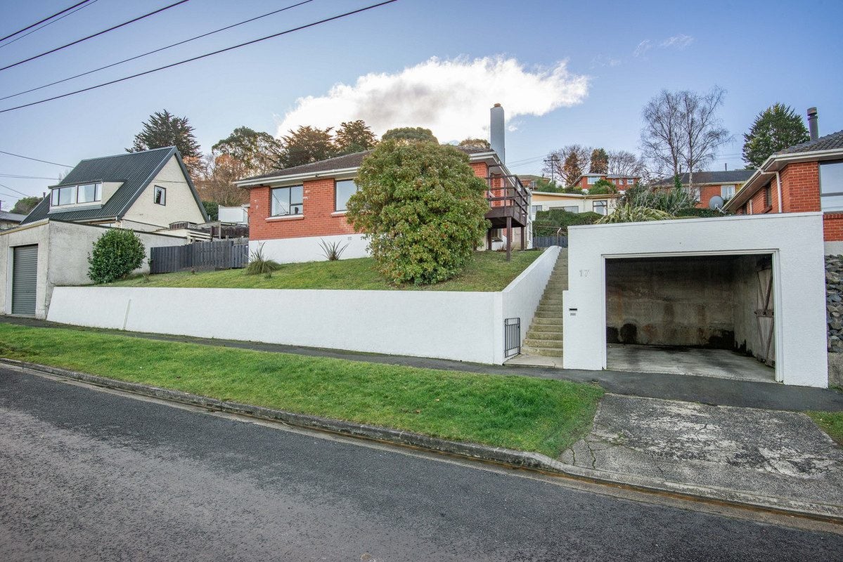 17 Waldron Crescent, Green Island, Dunedin - Carousel 28