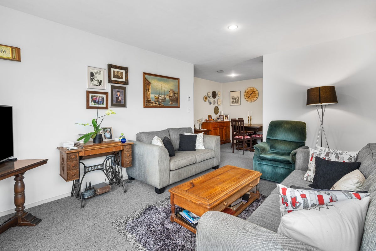 1E Bahama Place, Hornby, Christchurch - Carousel 2