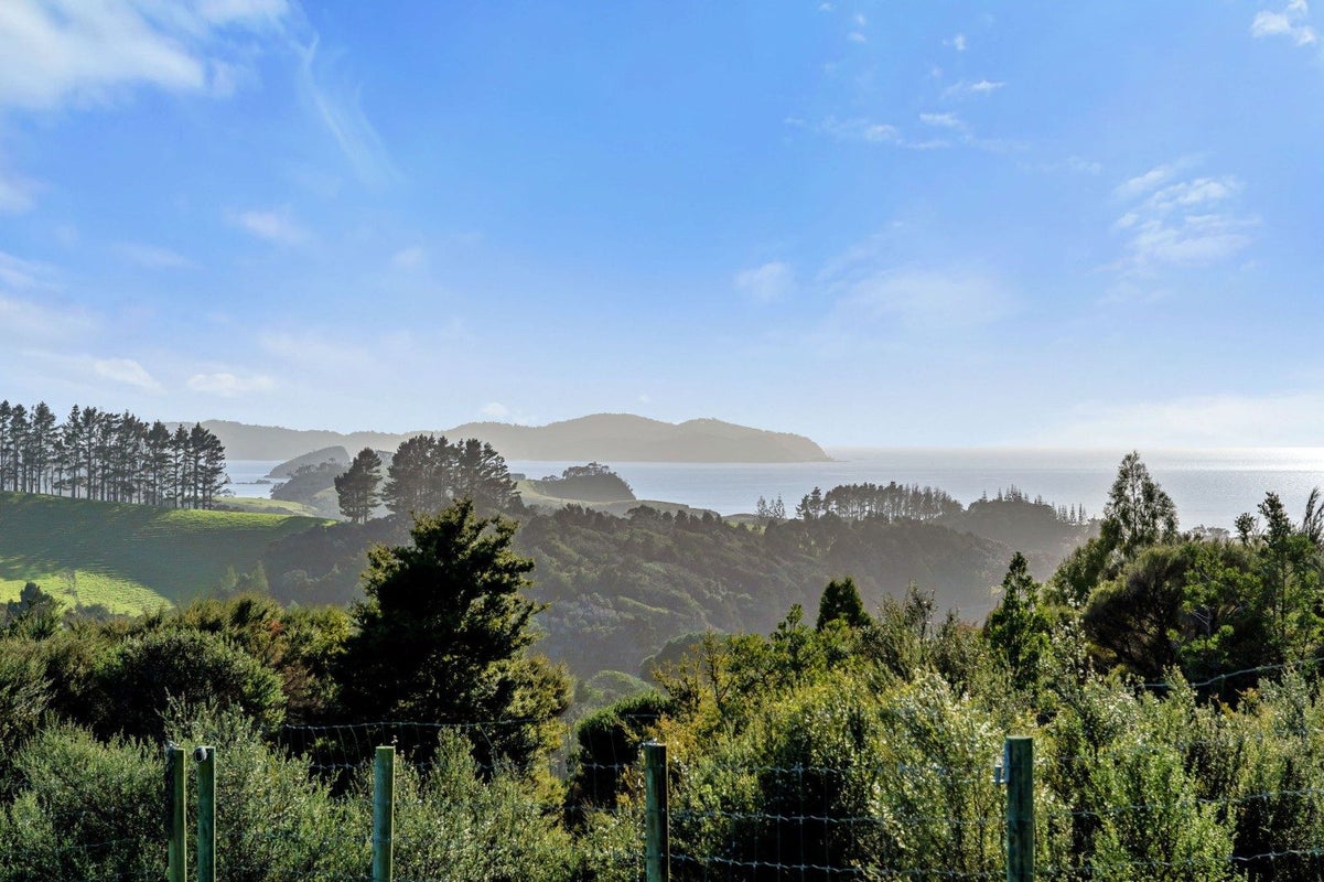 1559 Pataua Road, PATAUA NORTH, WHANGAREI - Carousel 1