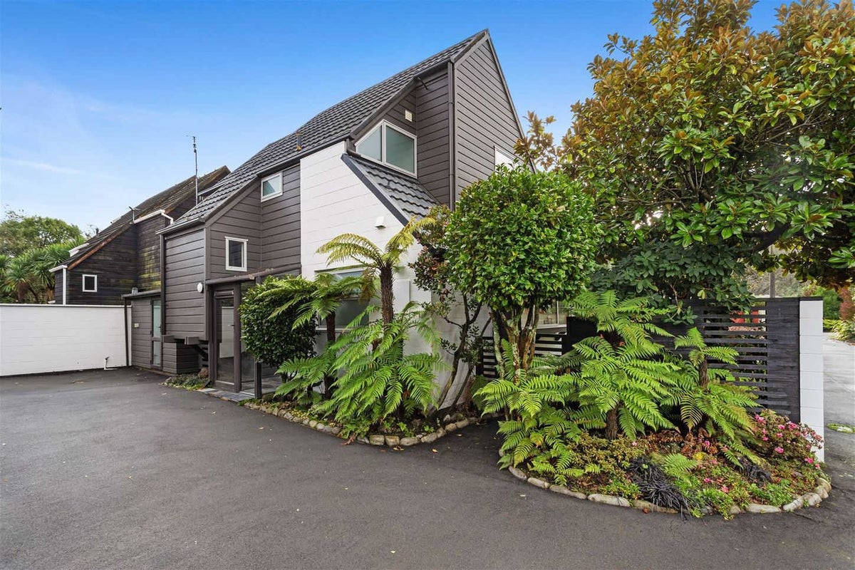 4 Bridgemere Lane, Cracroft, Christchurch - Carousel 19