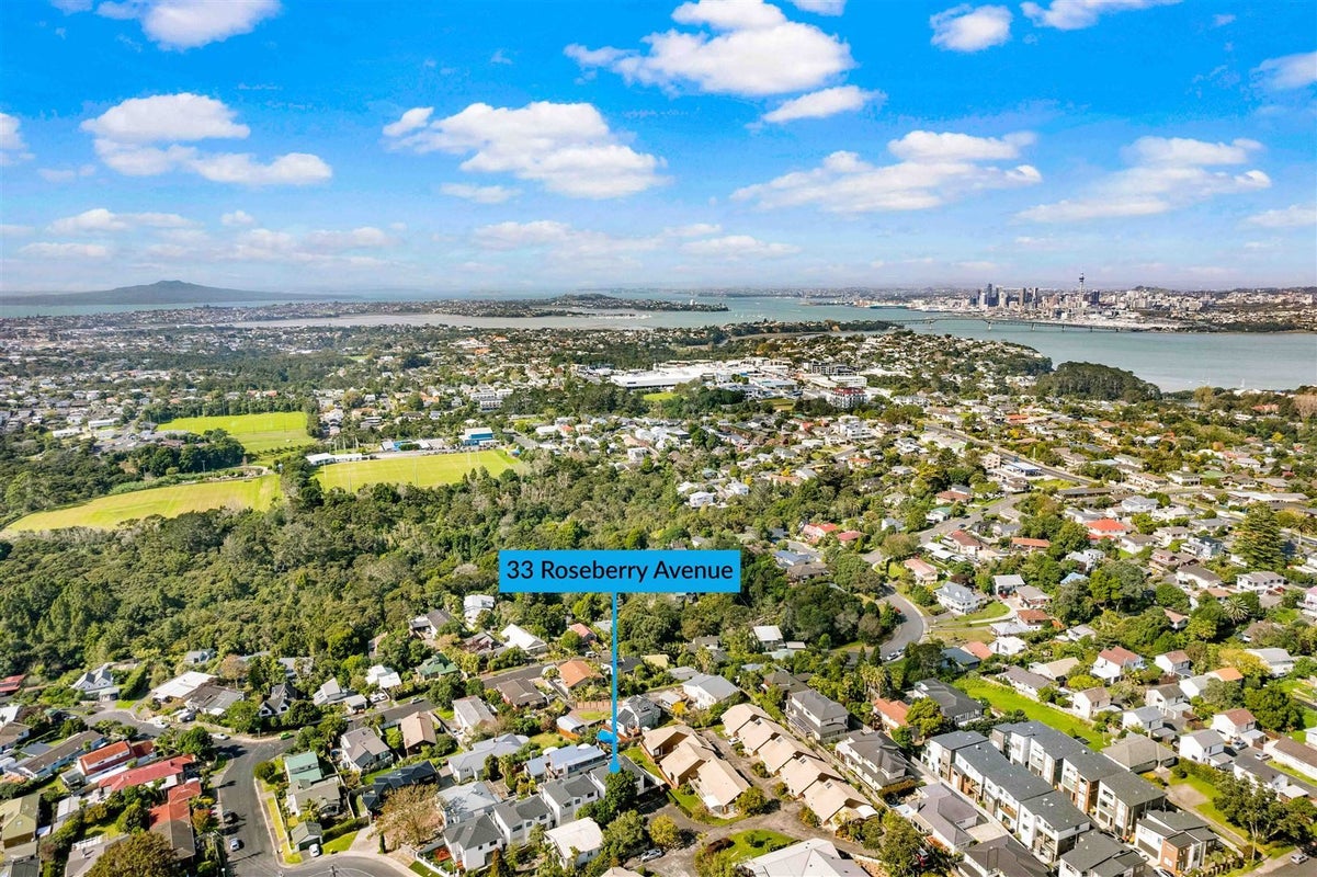 33D Roseberry Avenue, Birkenhead, Auckland - Carousel 17
