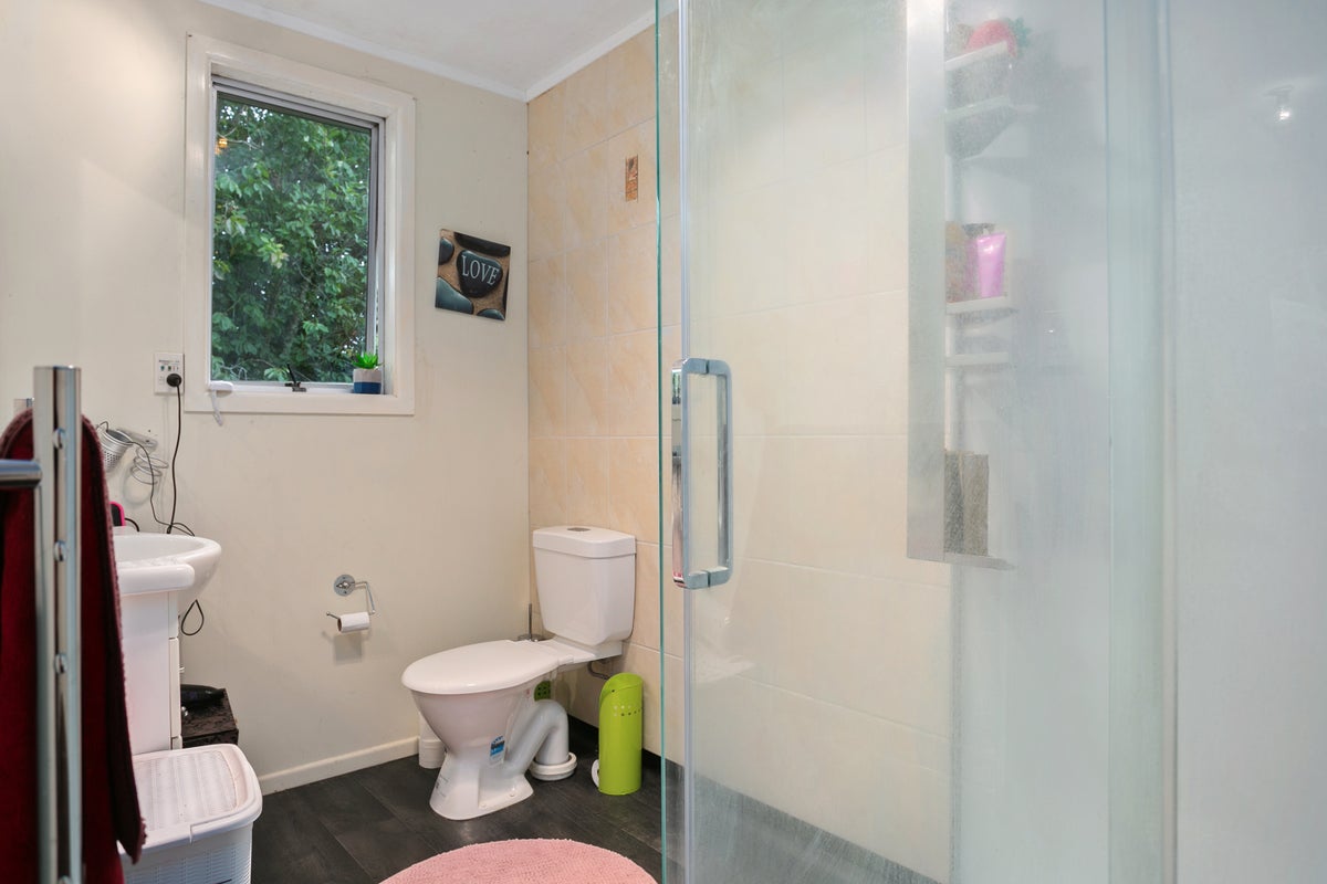 16 Momona Road, Piarere, Tirau - Carousel 16