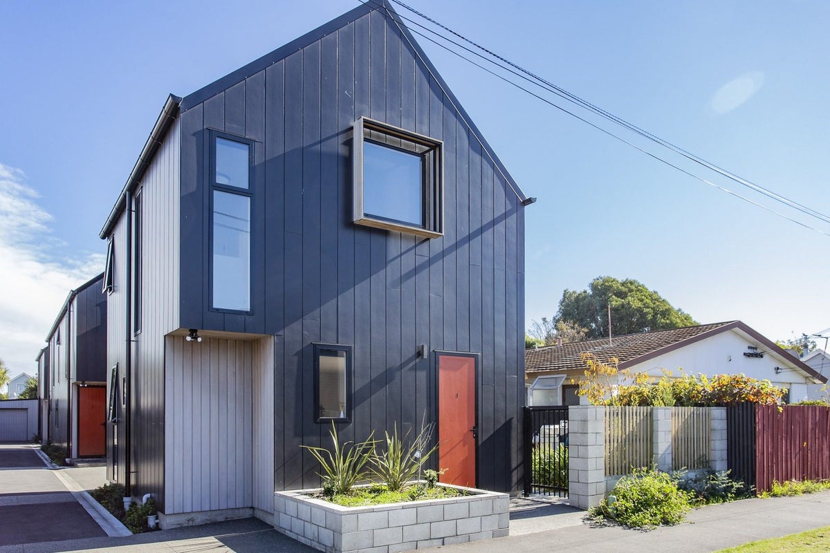 1/42 Dickens Street, Addington, Christchurch - Carousel 10