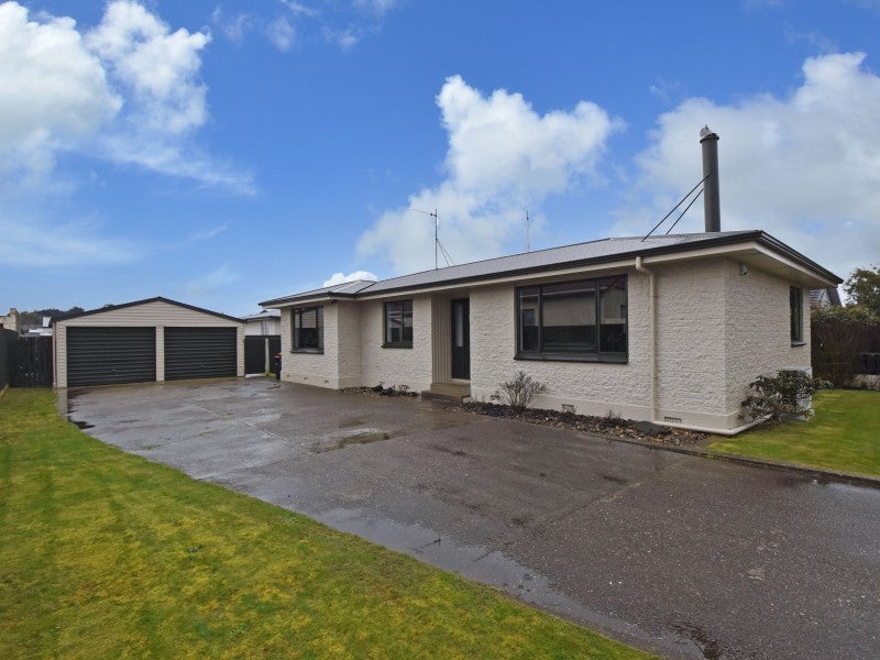10 Chesney Street, Heidelberg, Invercargill - Carousel 1