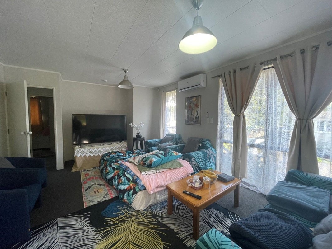 10 Christmas Road, Manurewa, Auckland - Carousel 2