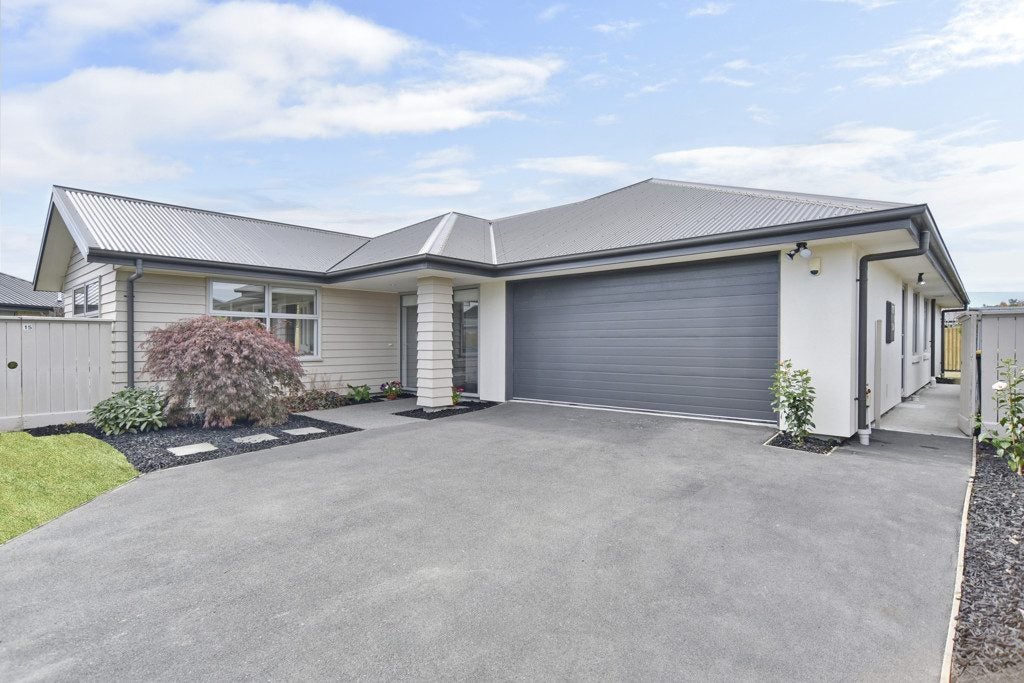 15 Winfield Drive, Wigram, Christchurch - Carousel 1