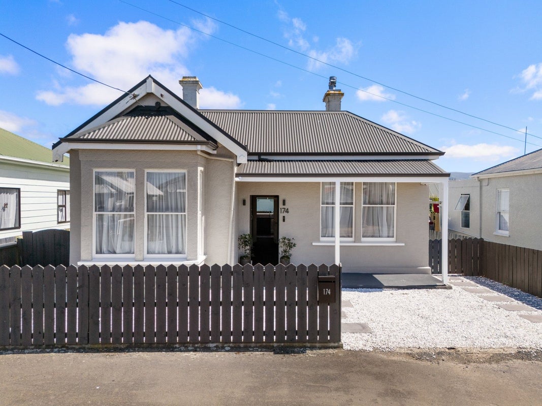 174 Bay View Road, South Dunedin, Dunedin - Carousel 1