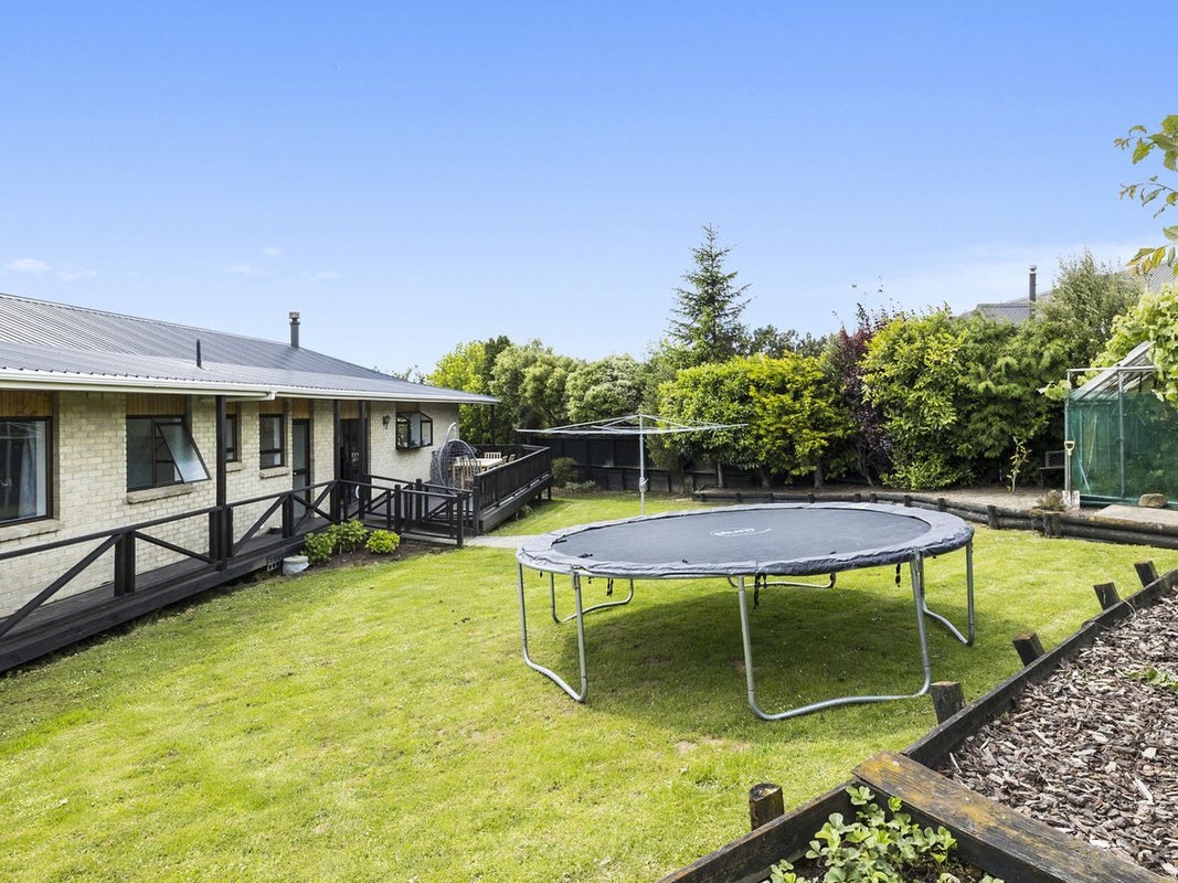 13 Hogan Place, Fairfield, Dunedin - Carousel 22