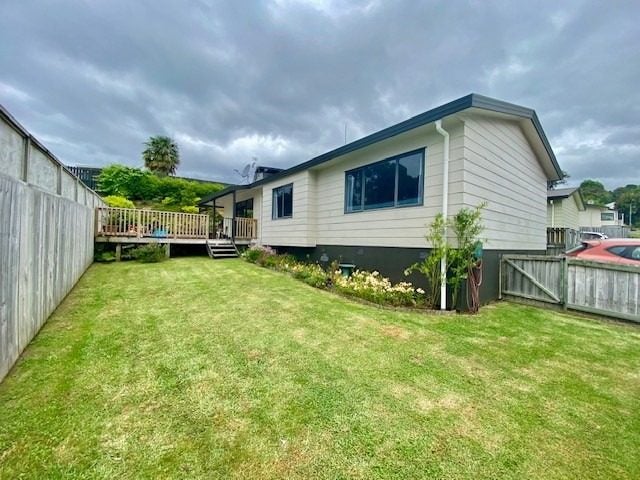 4 Farrow Way, Welcome Bay, Tauranga - Carousel 1