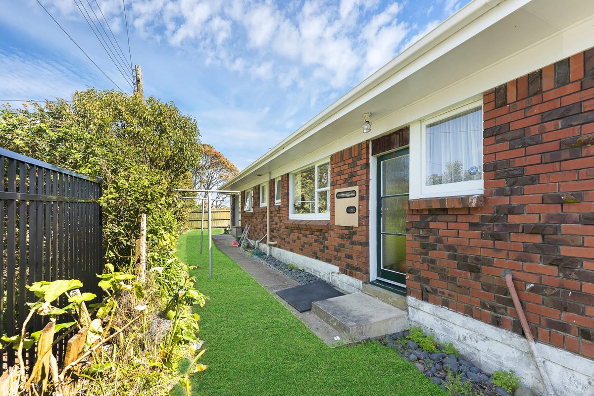 1/383 Hillsborough Road, Mount Roskill, Auckland - Carousel 10
