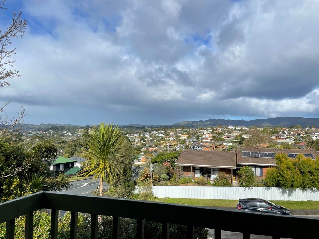 39 Palomino Drive, Henderson, Auckland - Carousel 2