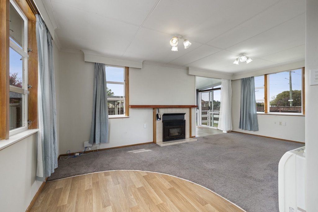 2 Keaton Street, Masterton - Carousel 1