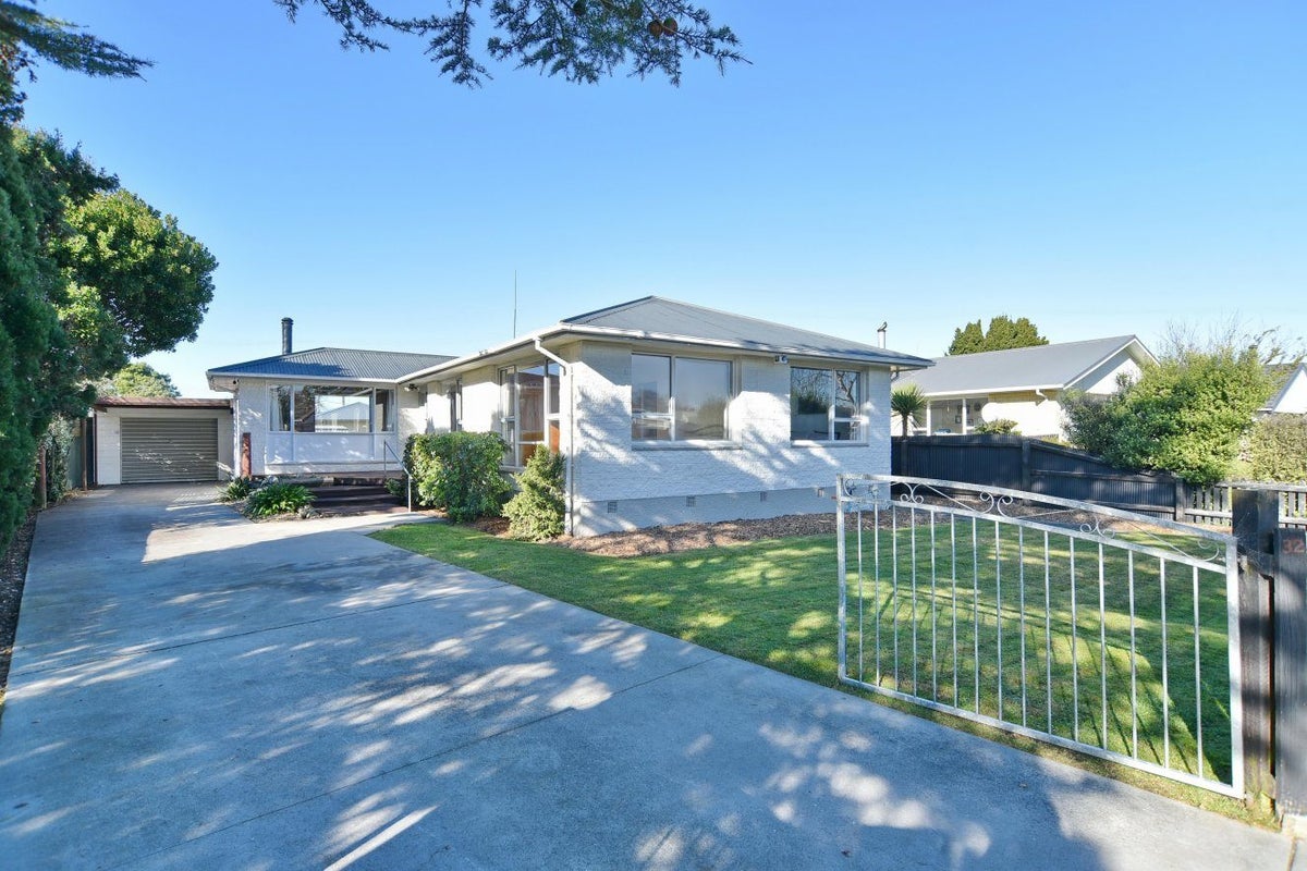 32 Ashwood Street, Parklands, Christchurch - Carousel 1