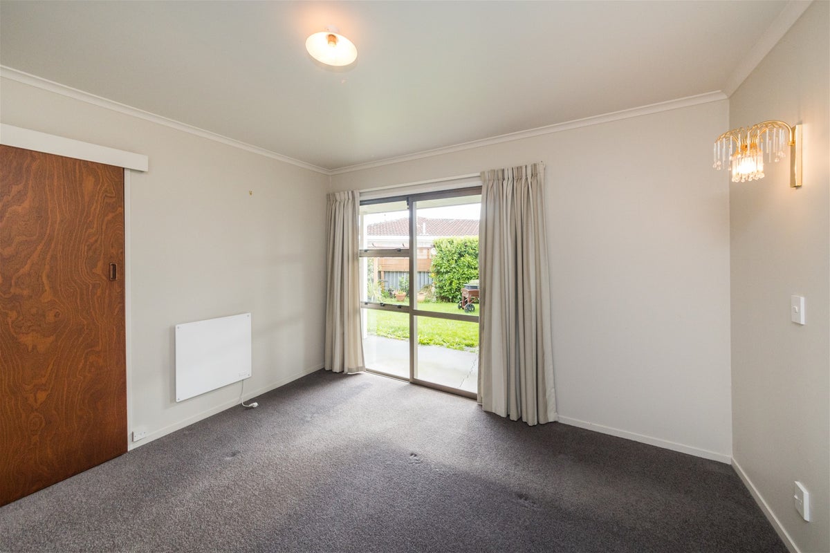 33 Rennie Avenue, Milson, Palmerston North - Carousel 14