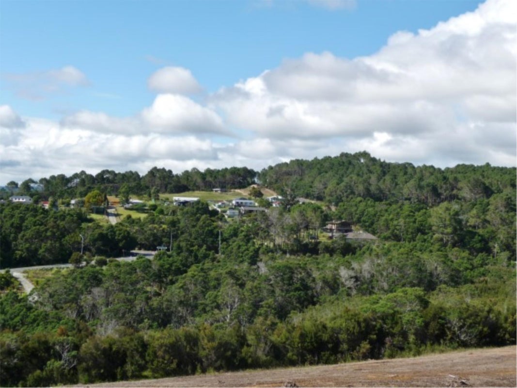 27 Richmond Road, Mangonui, Mangonui - Carousel 1