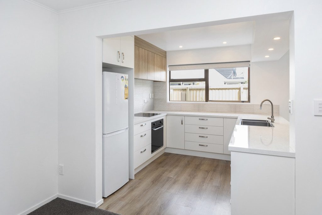 2/76 Hinau Street, Riccarton, Christchurch - Carousel 2