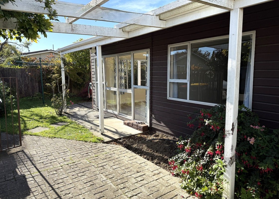 1/43B Ambleside Drive, Burnside, Christchurch - Carousel 1