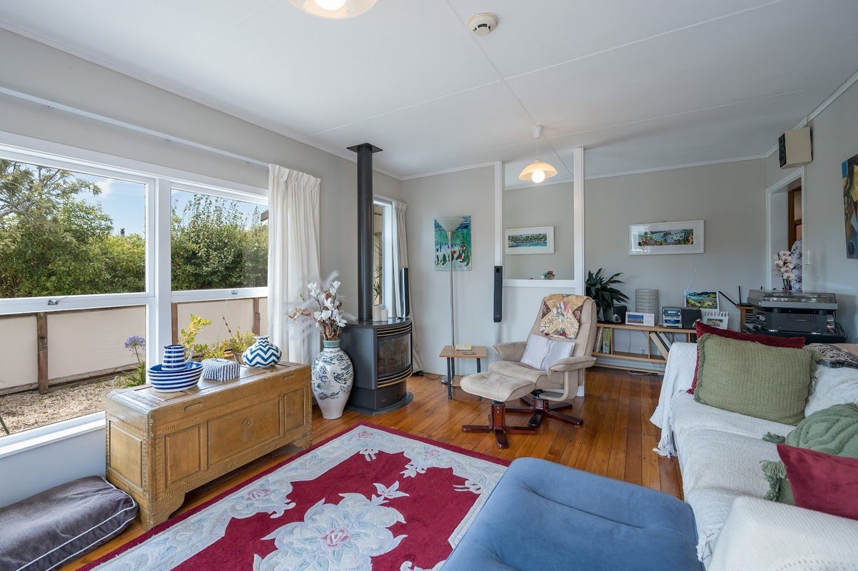 35 Roto Street, Tahunanui, Nelson - Carousel 2