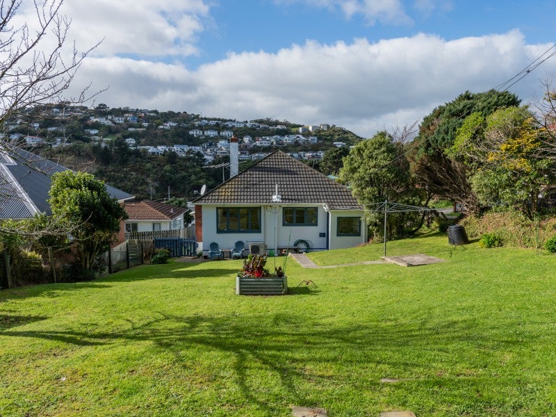 30 Hindmarsh Street, Johnsonville, Wellington - Carousel 26