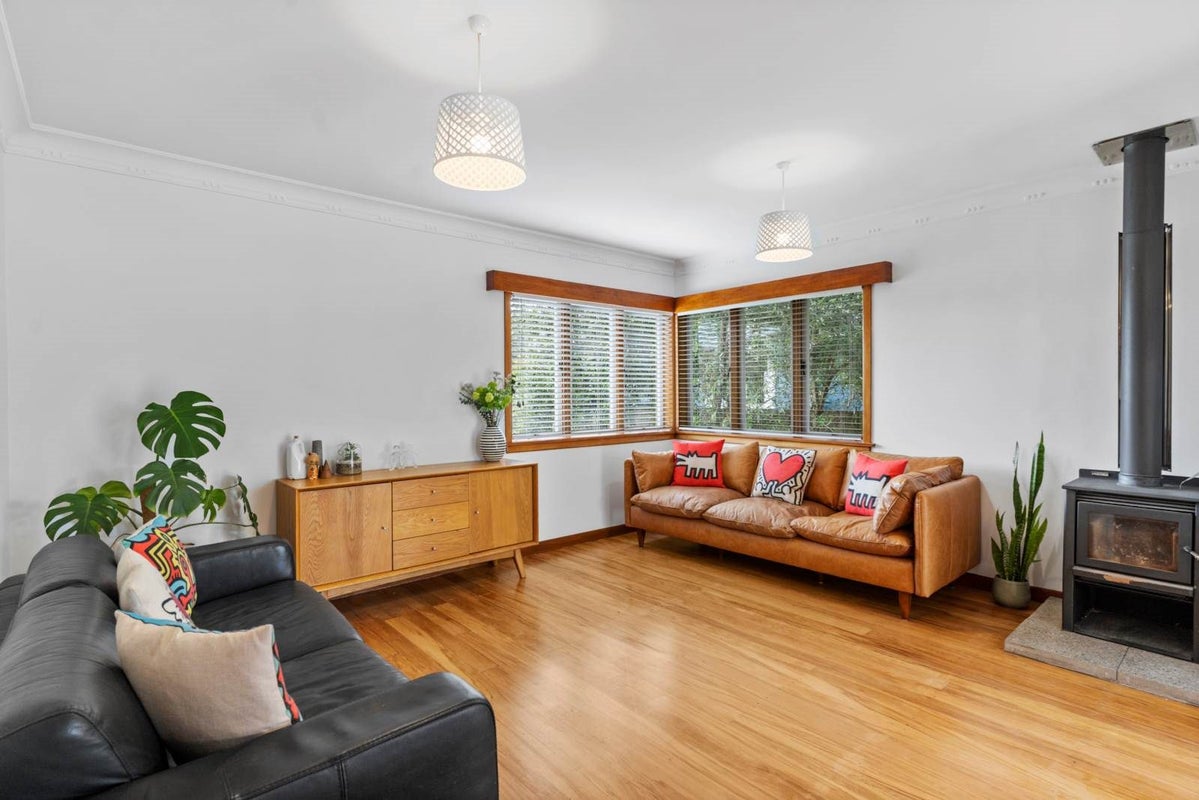 29 Rambler Crescent, Beach Haven, Auckland - Carousel 2