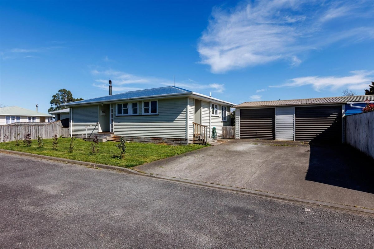 16B South Belt, Solway, Masterton - Carousel 16
