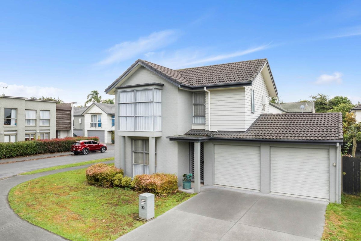 23 Zabeel Crescent, Takanini, Auckland - Carousel 2