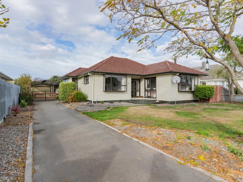 6 Ranui Street, Hei Hei, Christchurch - Carousel 1