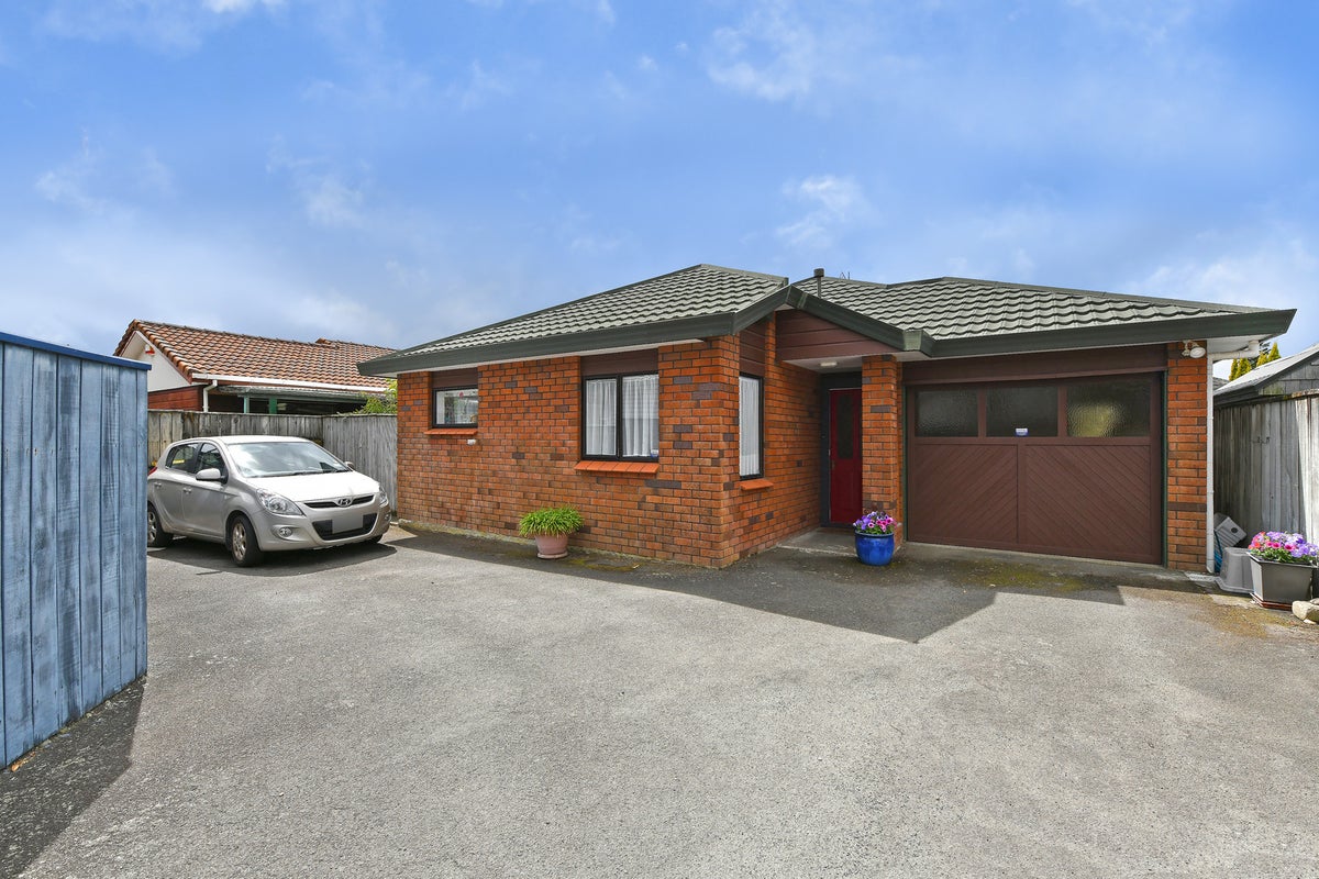 2/189 Knights Road, Hutt Central, Lower Hutt - Carousel 18